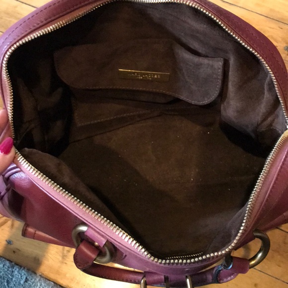 Authentic Marc Jacobs Handbag- Magenta Gold Detail - Picture 7 of 8